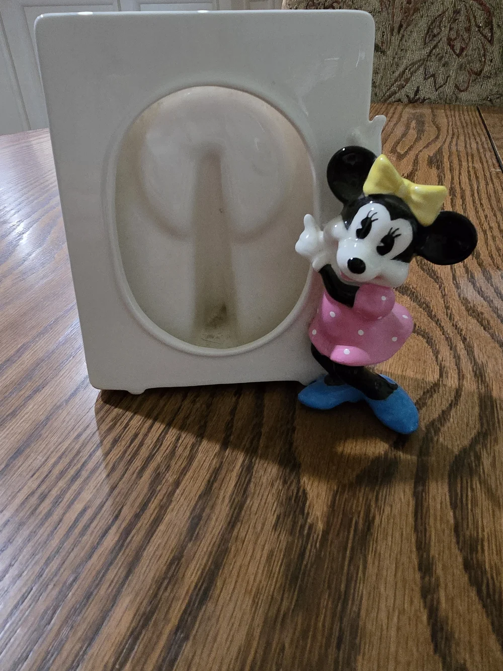 Vintage 1984 Minnie Mouse Figurine Picture Frame Made In Japan